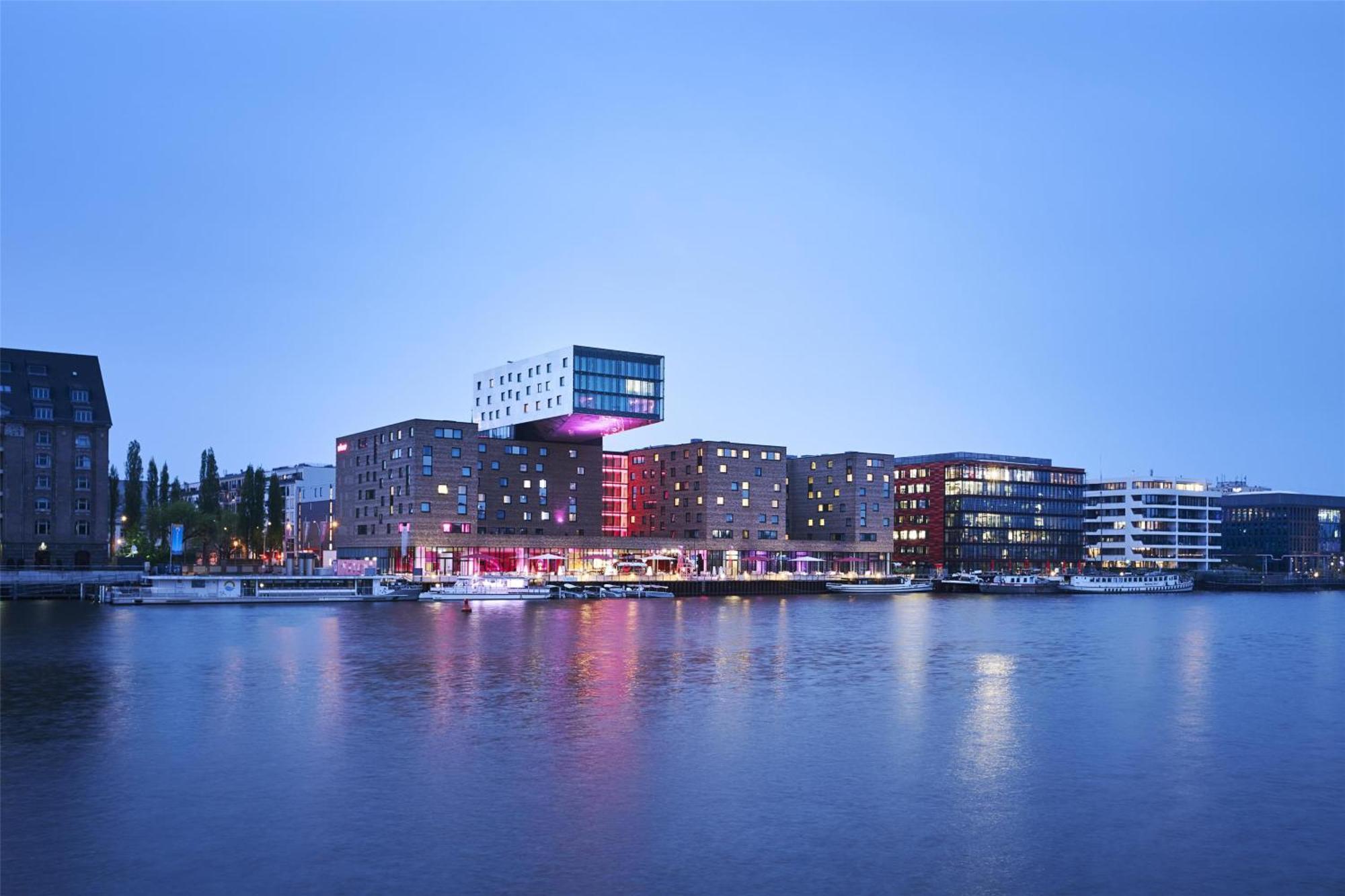 Hotel Nhow