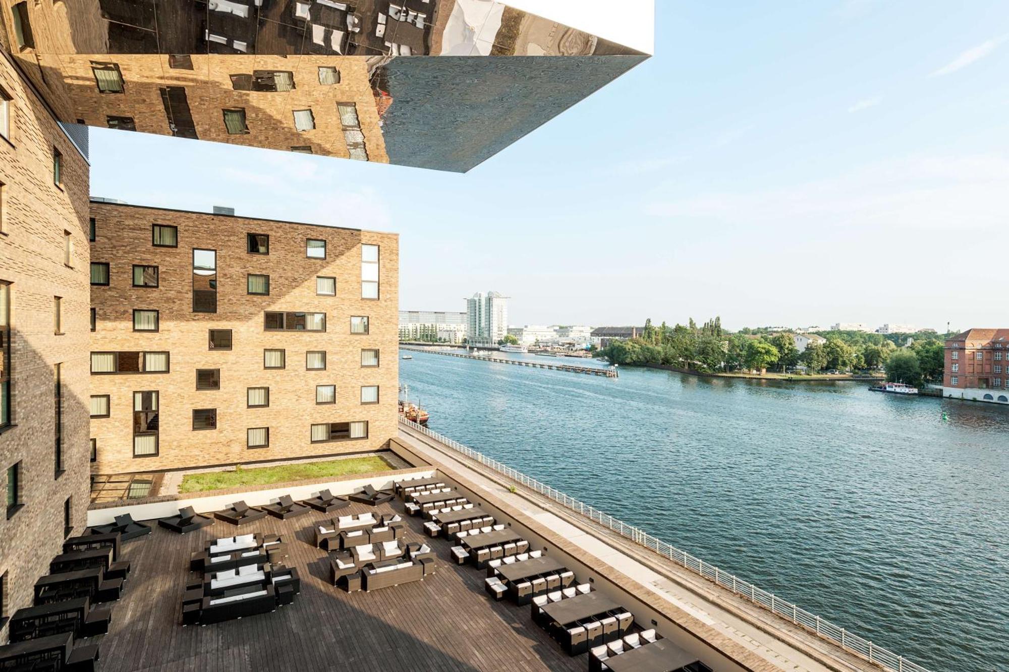 Nhow Hotel